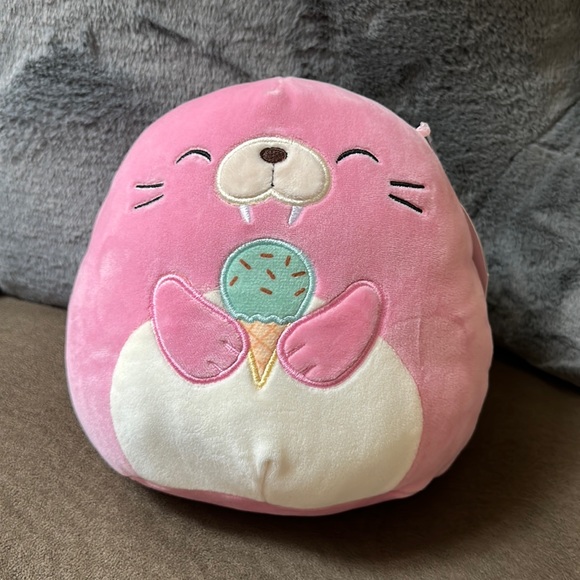 Squishmallows Toys Nwt 8 Ova The Pink Seal With Ice Cream Cone